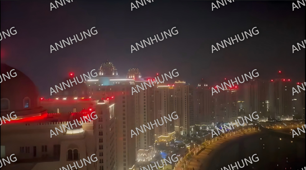 آخرین مورد شرکت Qatar Medium-Intensity Aviation Obstruction Light Installation: AH-MI-B2(L) LED Case Study
